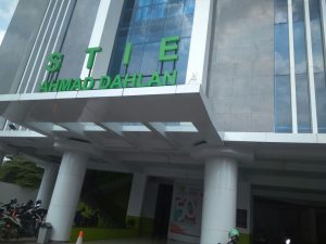http://www.bantenhariini.id/wp-content/uploads/2018/04/WhatsApp-Image-2018-04-09-at-4.40.02-PM.jpeg