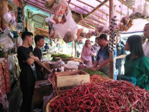 http://www.bantenhariini.id/2018/05/08/dprd-kota-serang-sidak-pasar-rau/