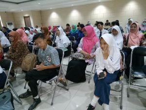 http://www.bantenhariini.id/wp-content/uploads/2018/05/Peserta-Lomba-Bercerita-Tentang-Pancasila-Pukau-Penonton_foto-bantenhariini_aep.jpeg