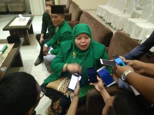 http://www.bantenhariini.id/wp-content/uploads/2018/06/104-Ranting-Dikukuhkan-PPP-Hidupkan-Mesin-Partai-di-Setiap-Kelurahan_foto-bantenhariini_aep.jpg