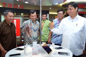 http://www.bantenhariini.id/wp-content/uploads/2018/06/Polytron-Jadi-Pionir-R-dan-DD_foto-bantenhariini_setiawan.jpg