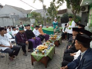 http://www.bantenhariini.id/wp-content/uploads/2018/06/Yati-Rochayati-Minta-Alim-Ulama-Doakan-PPPfito-bantenhariini_aep_BHI.jpg