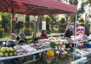 Menstabilkan Harga Bahan Pokok, Gapoktan Banten Gelar Pasar Tani_Fito Bantenhariini_Aep.BHI